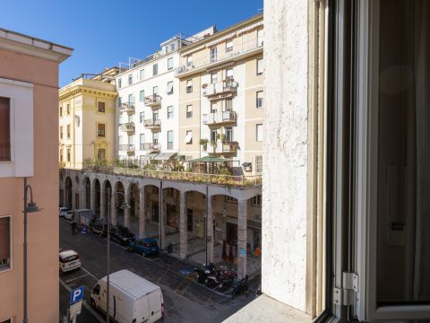 Via di Franco, 32