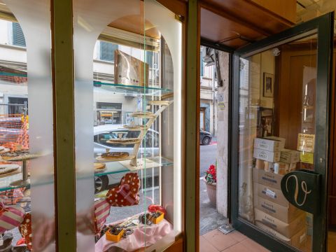 Via Leonardo Cambini, 27