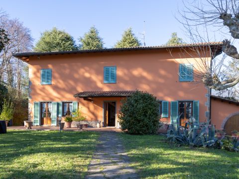 Via Giuseppe Verdi, 14