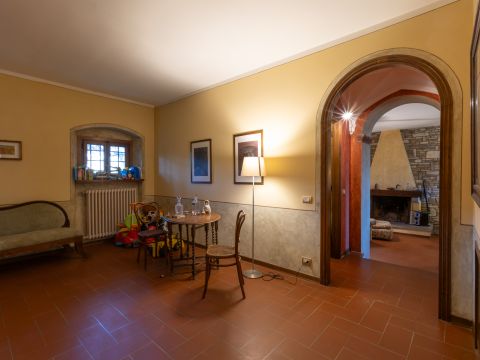 Via Giuseppe Verdi, 14
