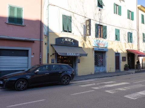 Via Lucchese, 31
