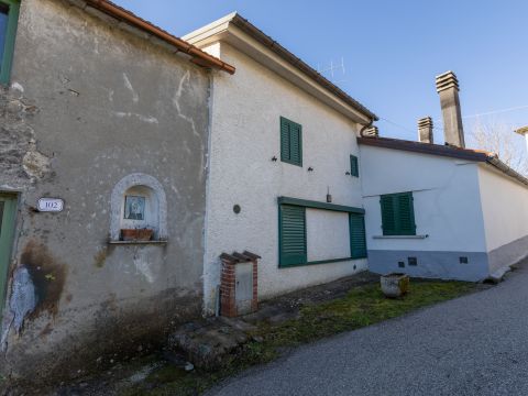 Via Dino Provenzal, 118