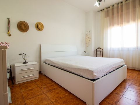 Via Cesare Battisti 20