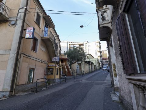 Via Mario Greco 141