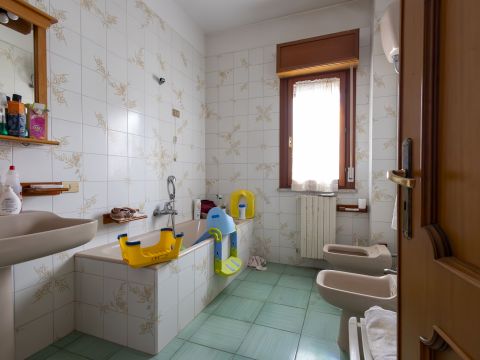 Viale Rimembranze, 53