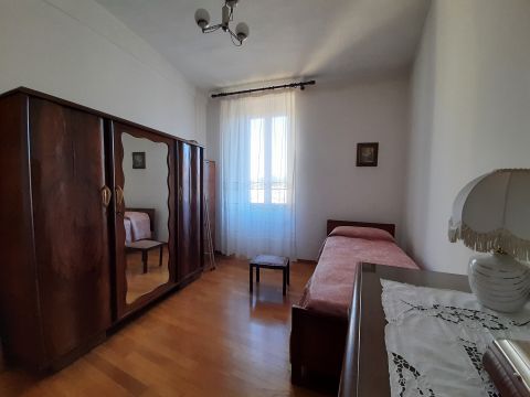 Via S. Angelo Piaggia 5