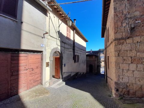 Via S. Angelo Piaggia 5