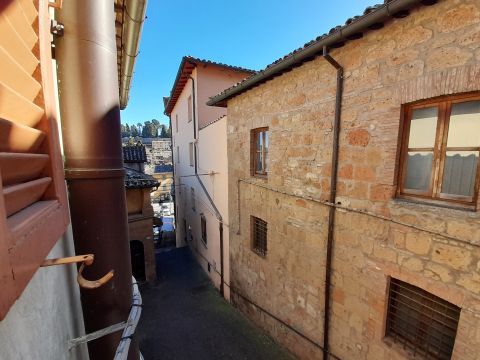 Via S. Angelo Piaggia 5
