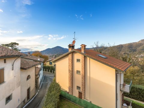 Via Rosciano, 28/30