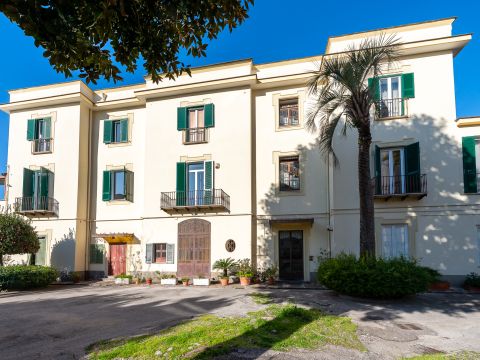 Via Alessandro Manzoni, 28