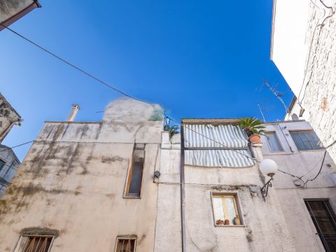 Via Cassano Vecchia, 53