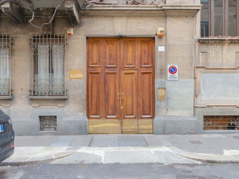 Via Antonio Rosmini, 5
