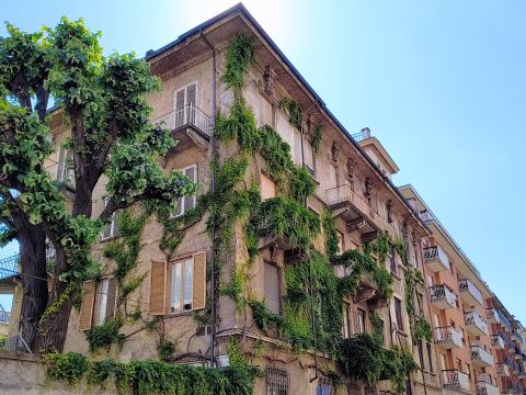Via Antonio Rosmini, 5