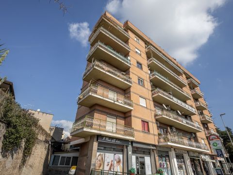 Via Nazionale Tiburtina, 6