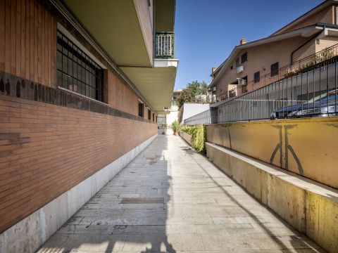 Via Nazionale Tiburtina, 6