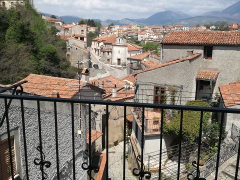 Via Mazzarella, 80