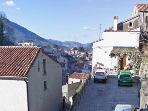 Via Mazzarella, 80