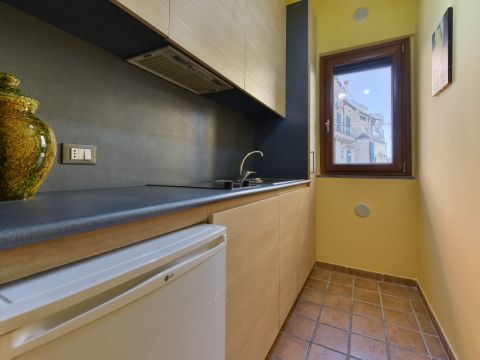 Via Vallone, 30