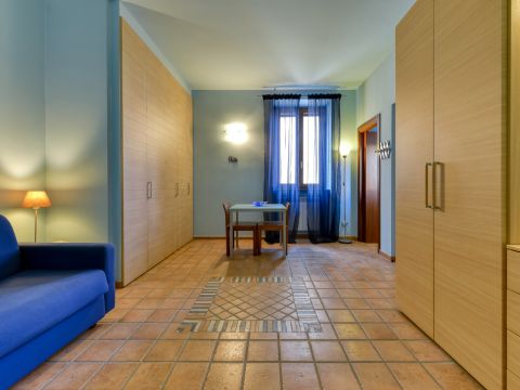 Via Vallone, 30