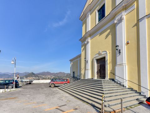 Via Vallone, 30