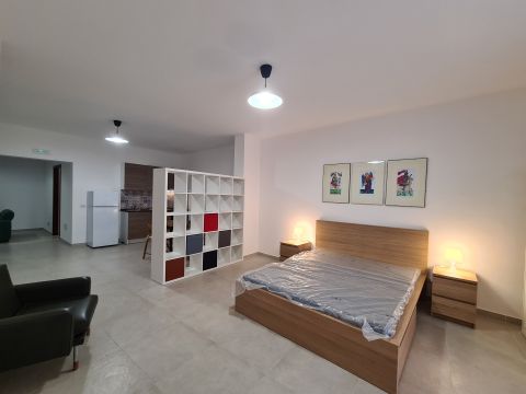 Via Barone della Bicocca, 24