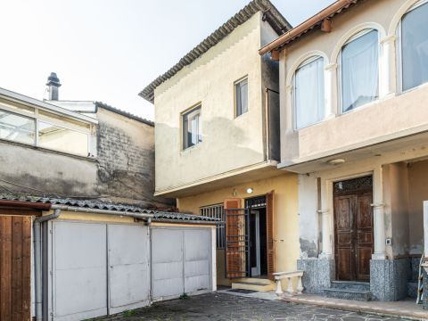 Via Roma, 26
