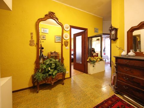 Via Castagneto Seià 36