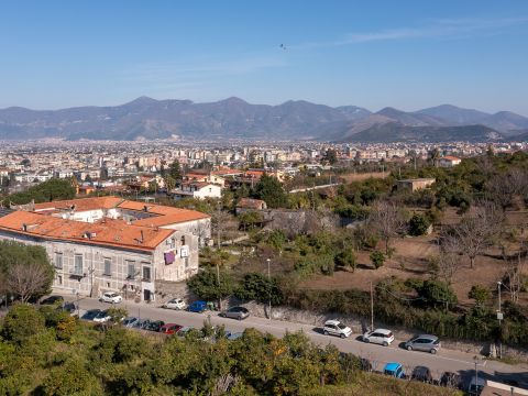 Piazza G. B. Ferraioli,5