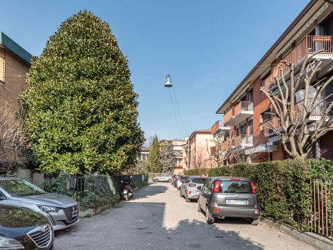 Via Marco Antonio Calza, 4