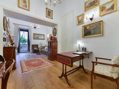 Via del Parco Margherita, 57
