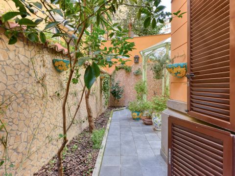 Via del Parco Margherita, 57