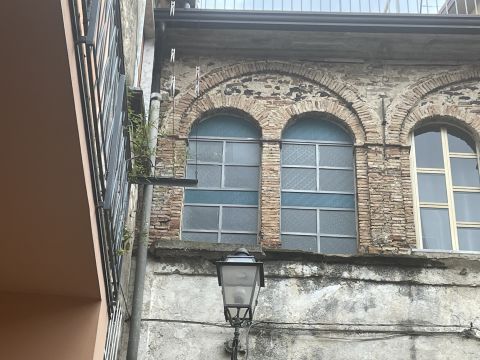 Vicolo Caruso, 17