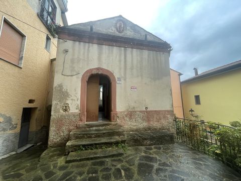 Vicolo Caruso, 17