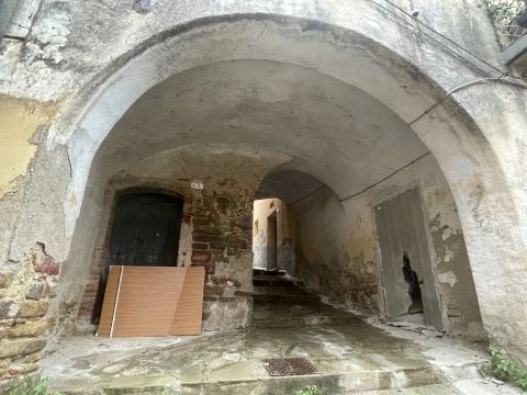 Vicolo Caruso, 17