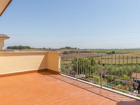 Via Corrado Parona, 48G