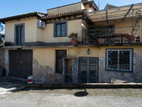 Località Colle Fiorito, 13