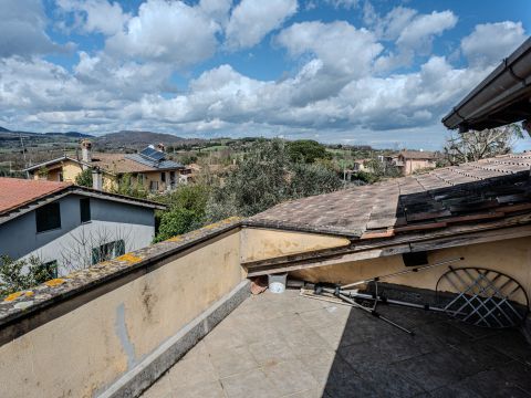Località Colle Fiorito, 13