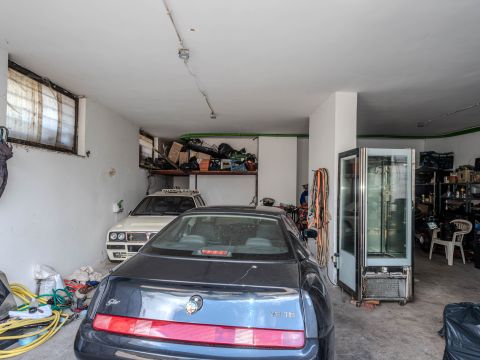 Località Colle Fiorito, 13