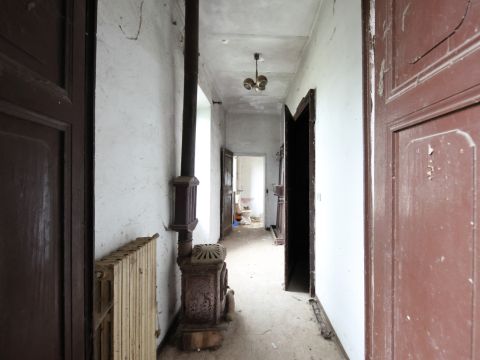 Via case sparse 18