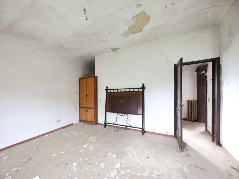Via case sparse 18