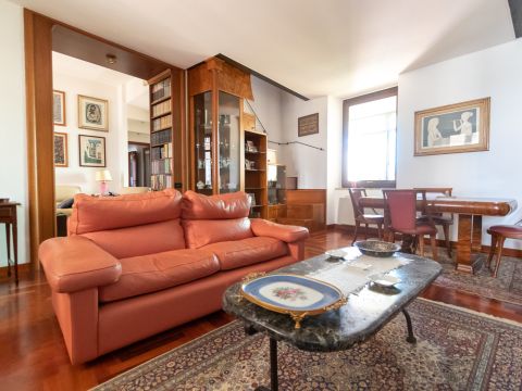Via Giuseppe Raffaelli, 34
