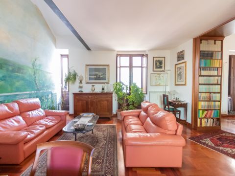 Via Giuseppe Raffaelli, 34