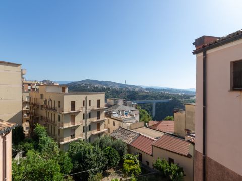 Via Giuseppe Raffaelli, 34