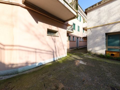 Via Teglia, 89