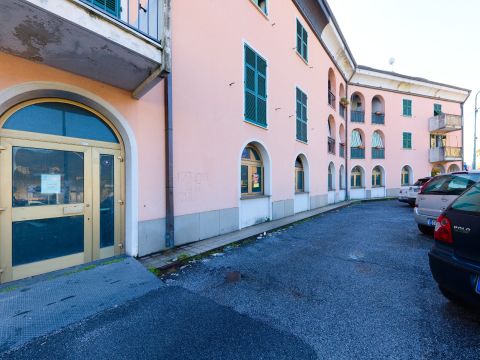 Via Teglia, 89