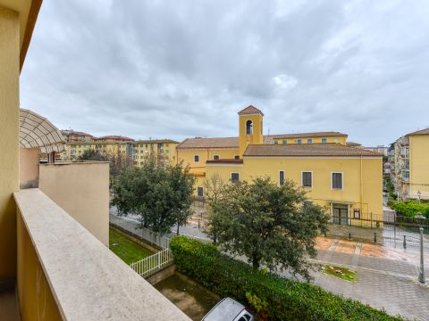 Via Napoli Achille, 9