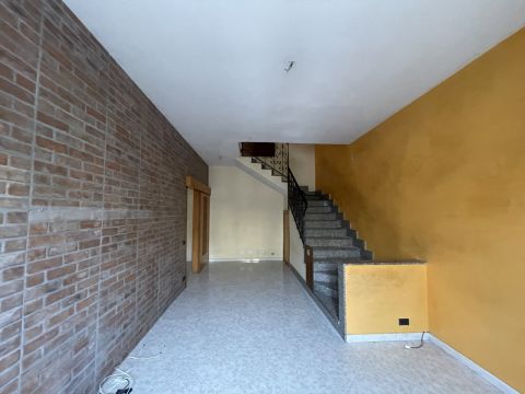 Via Napoli Achille, 9 - Salerno