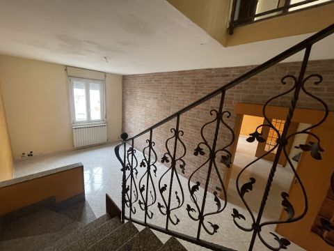 Via Napoli Achille, 9 - Salerno