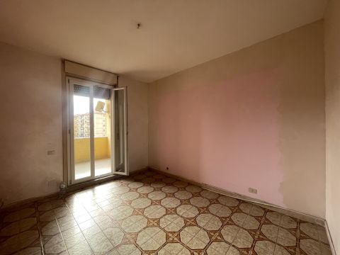 Via Napoli Achille, 9 - Salerno