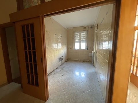 Via Napoli Achille, 9 - Salerno